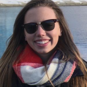 Meet your Posher, Emily